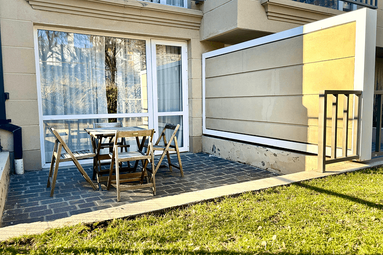 Acomodação no Centro de Bariloche con Patio Exterior